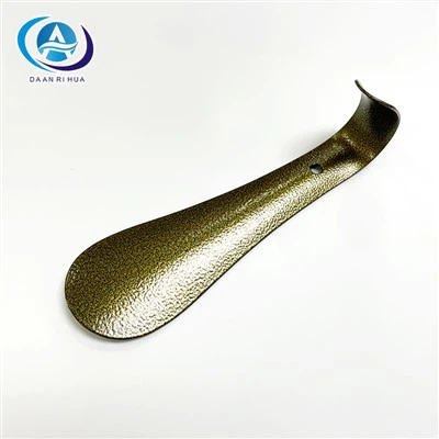 Calçadeiras de metal